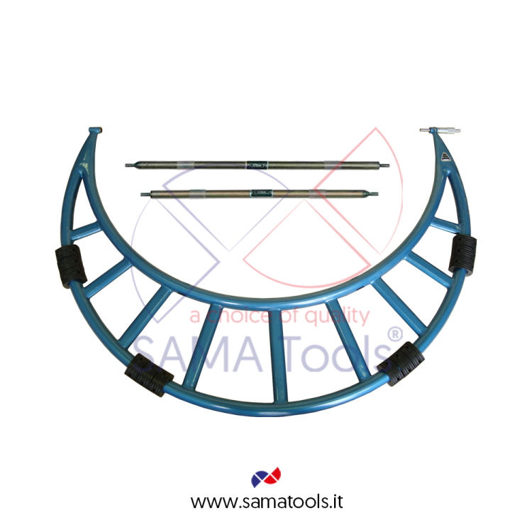 Outside micrometers with exchangeable anvils and carbide tipped measuring faces reading 0,01mm - SAX101