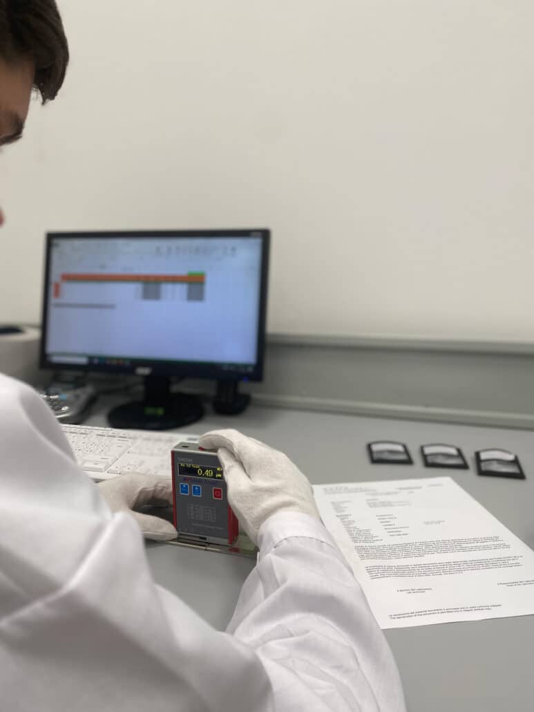 Calibration management of measuring instruments with multiple suppliers and coordination of laboratory activities